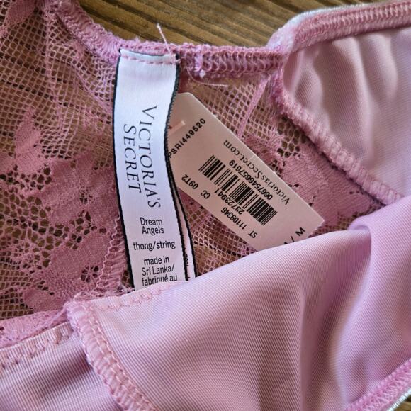 Victoria's Secret Dream Angels Wide Side Velvet and Lace Pink Thongs sz M New - Picture 2 of 4